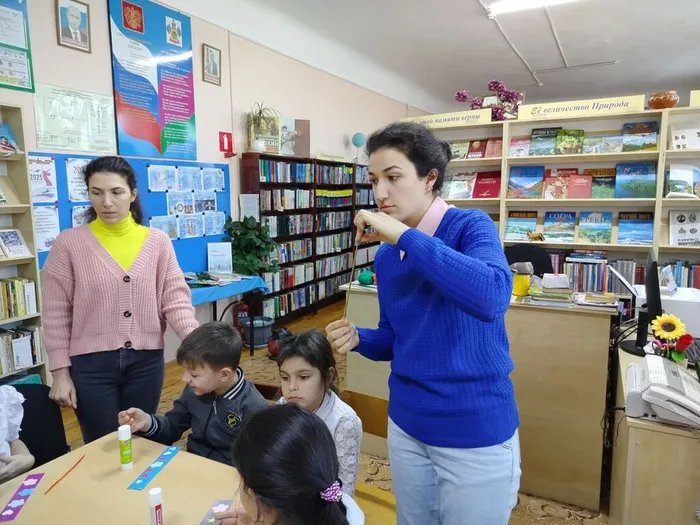 photo_5249500580873889249_y