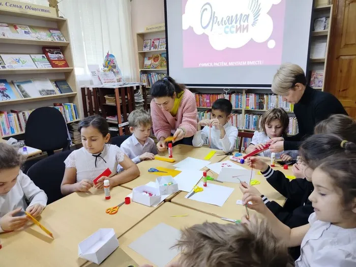 photo_5249500580873889246_y