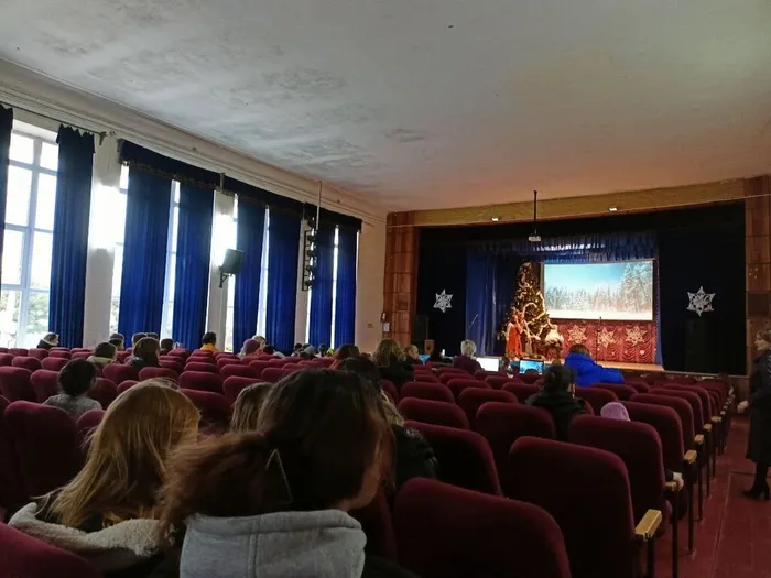 фото зала новый год 26.12