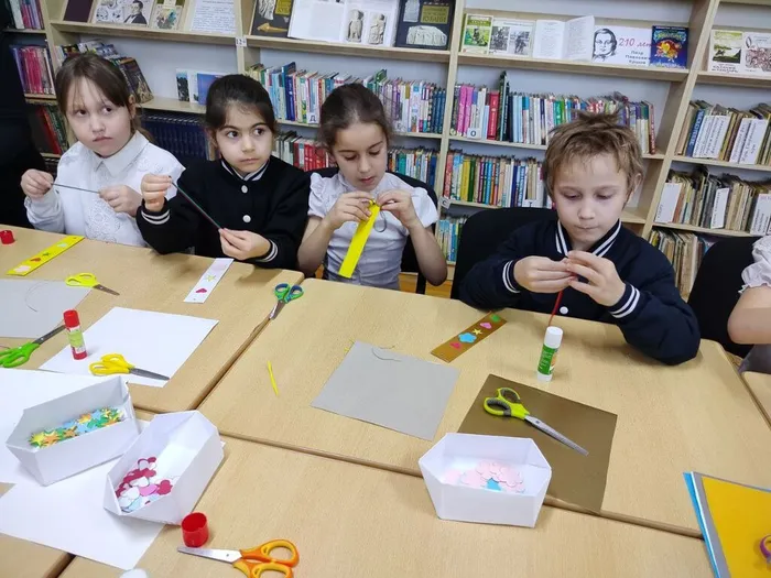 photo_5249500580873889245_y