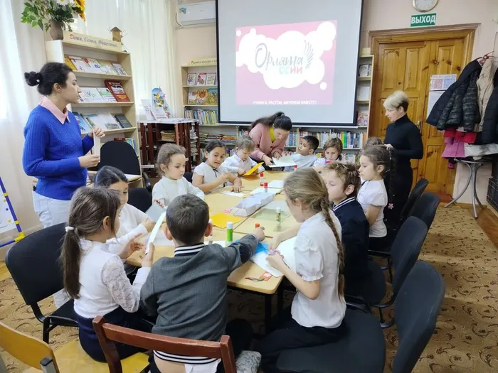 photo_5249500580873889268_y