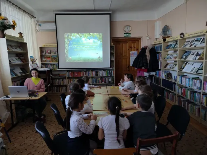 photo_5249500580873889214_y