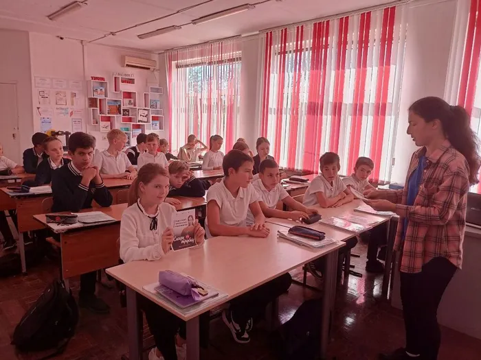 photo_5204190565686699192_y