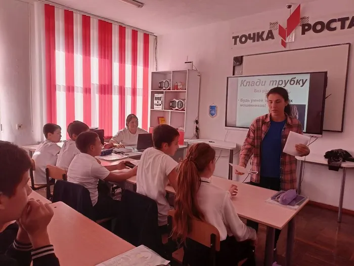 photo_5204190565686699190_y