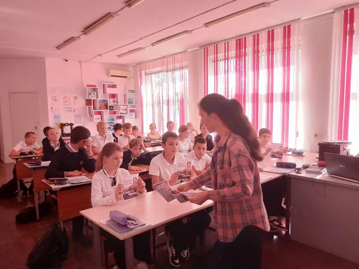 photo_5204190565686699198_y