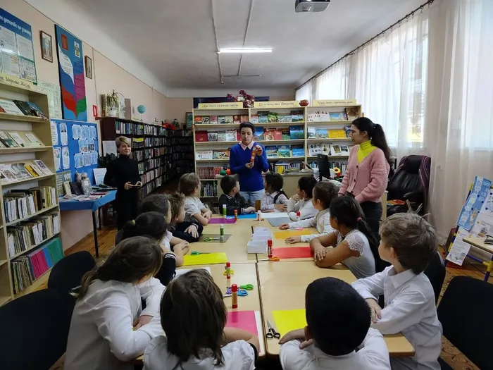 photo_5249500580873889275_y