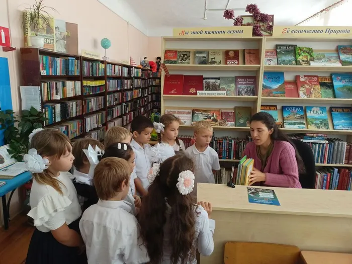 photo_5427368190352156098_y