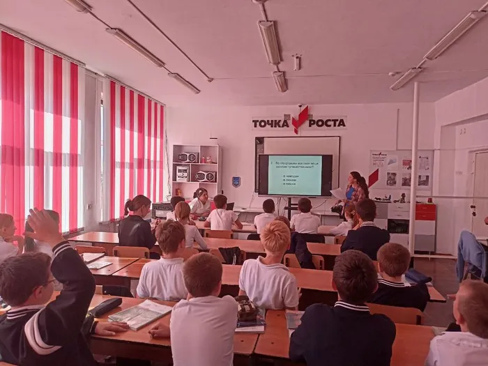 photo_5204190565686699031_y