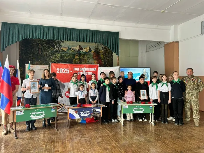 Парта героя2