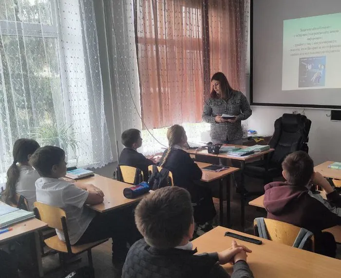 photo_5440792737701034248_y