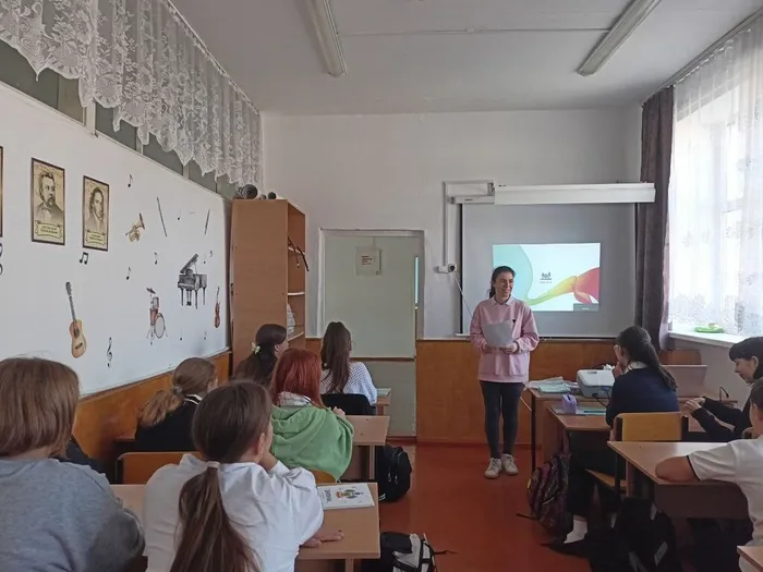 photo_5474243351751549431_y