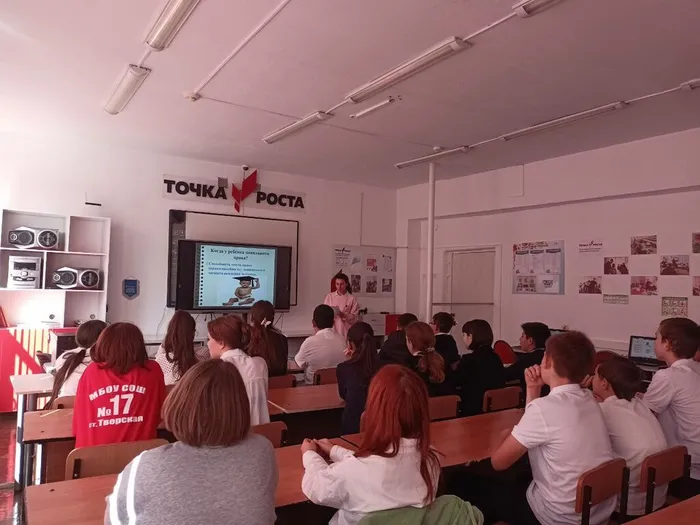 photo_5474243351751548661_y