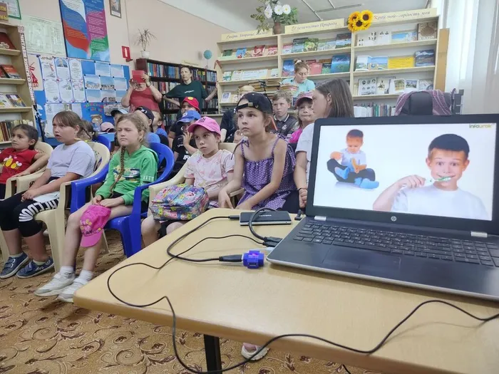 photo_5350530576886659836_y